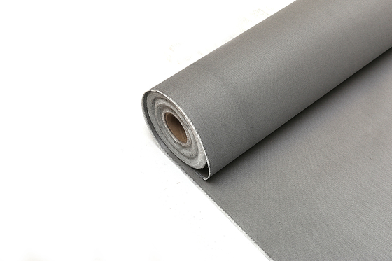 0.65mm cavo di acciaio inossidabile di 700 gradi hanno rinforzato il tessuto della vetroresina per la tenda a prova di fuoco