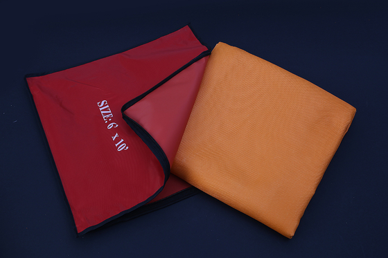 Pozzi del fuoco di Mats Fireproof Fiberglass Cloth For dell'isolamento termico, piattaforme, erba, calcestruzzo
