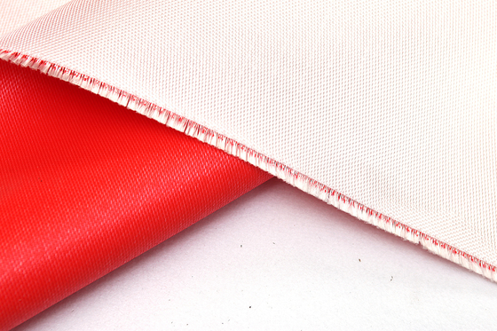 tessuto di saia rivestito di silicone rosso del tessuto 1/3 della vetroresina dell'isolamento termico di 0.45mm