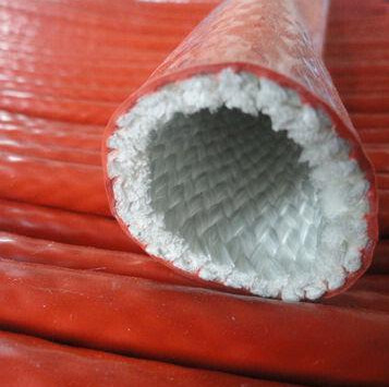La gomma di silicone della resistenza della fiamma ha ricoperto l'isolamento termico di manicotto della vetroresina