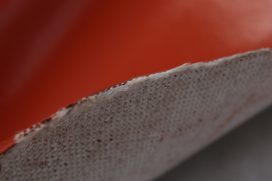 Resistenza ad alta temperatura morbida del silicone del panno liscio industriale della vetroresina